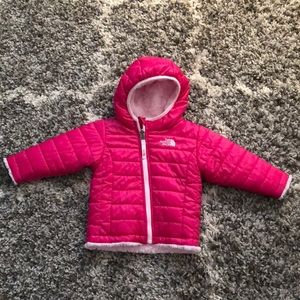 Toddler girls north face coat 6-12 mo